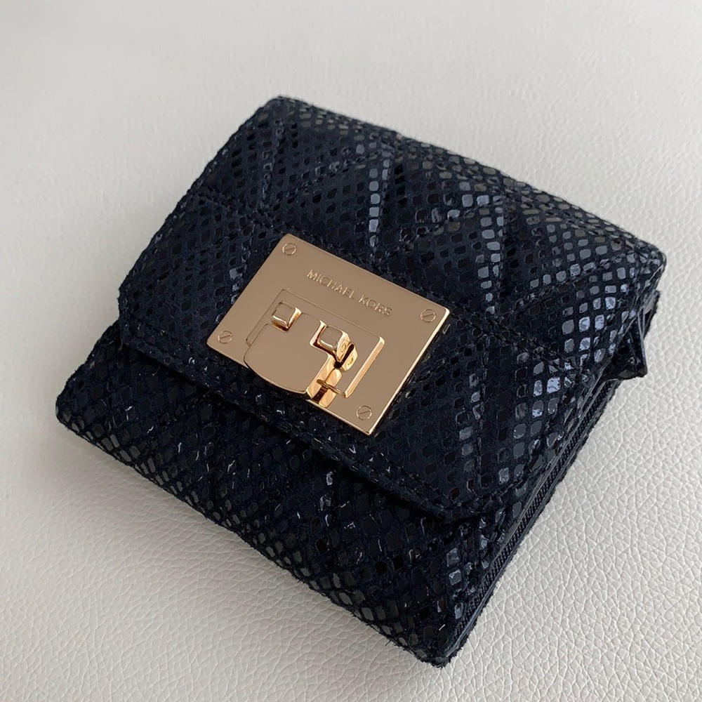 Michael kors Vivianne Trifold coin wallet